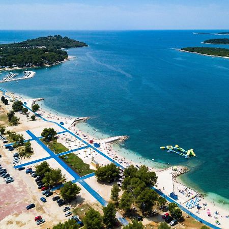Holiday Home Laura By Interhome Pula Bagian luar foto